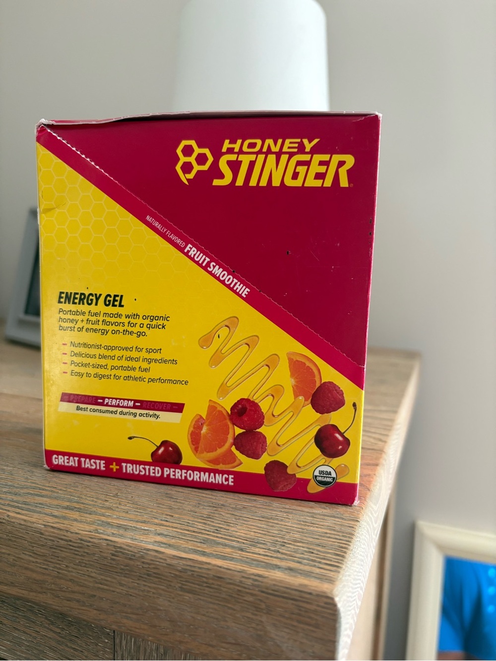 Honey Stinger Fruit Smoothie Energy Gel - Fruit smoothie flavor